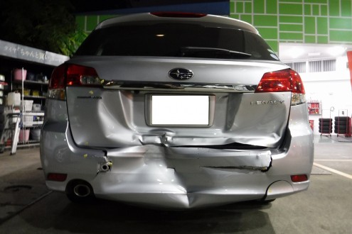 事故修理　伊丹市より入庫の施工前画像