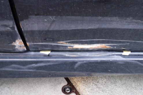 フリードの保険でキズ修理の施工前画像
