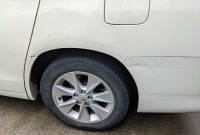 宝塚市　アルファード　　　　　　　　　　　　　　　左後側面修理